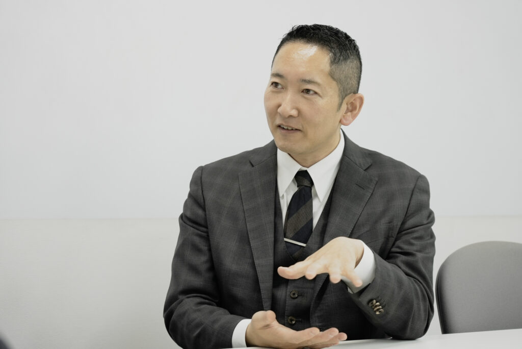 主体的な広告運用のためマーケティング部門を立ち上げ。制作会社と共につくる動画で業務効率アップ